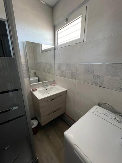 Joli Studio Cabine 1Ere Ligne Avec Parking Prive Palavas-les-Flots Exterior foto
